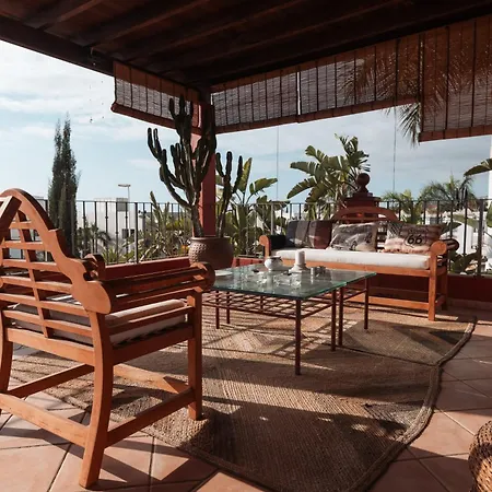Villa Red-house Costa Adeje (Tenerife)