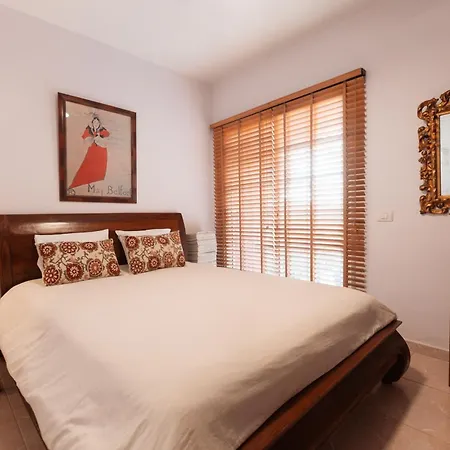 Red-house Вилла