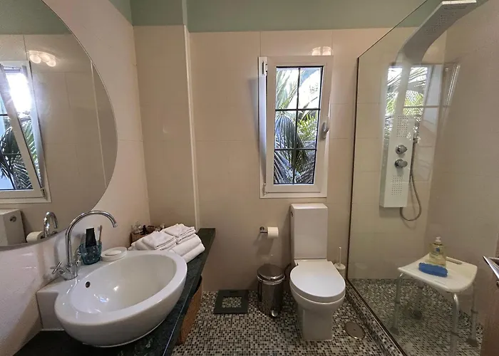 Red-house Costa Adeje (Tenerife)