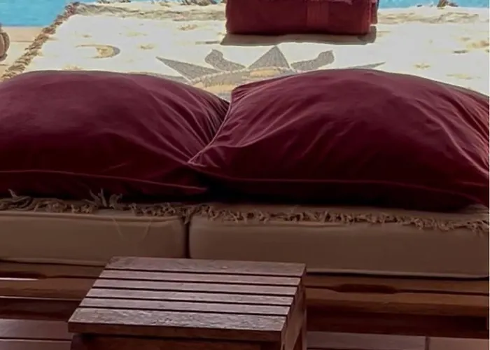 别墅 Red-house 阿德耶